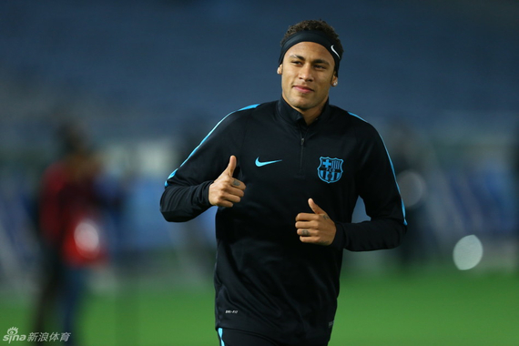 国足名将创业认准一条路：放弃功利 老实学日本（国足名将创业定一路线：摒弃功利，踏实向日本取经）