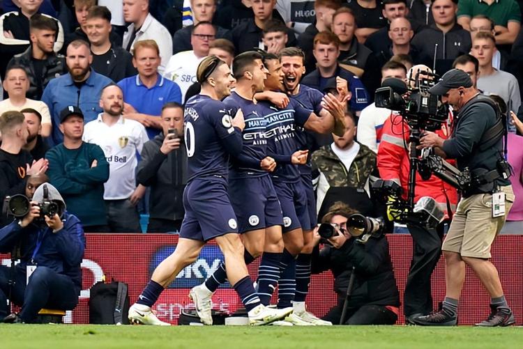 埃斯特旺经纪人：建议巴萨签下亚特兰大中场埃德松-席尔瓦（埃斯特旺经纪人建议巴萨引进亚特兰大中场埃德松-席尔瓦）