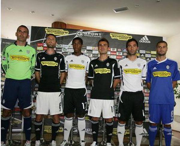 今晚能做到吗？申花上一次在亚冠以客队身份取胜是2020年（申花亚冠客场上次赢球已是2020年 今晚能否改写纪录？）