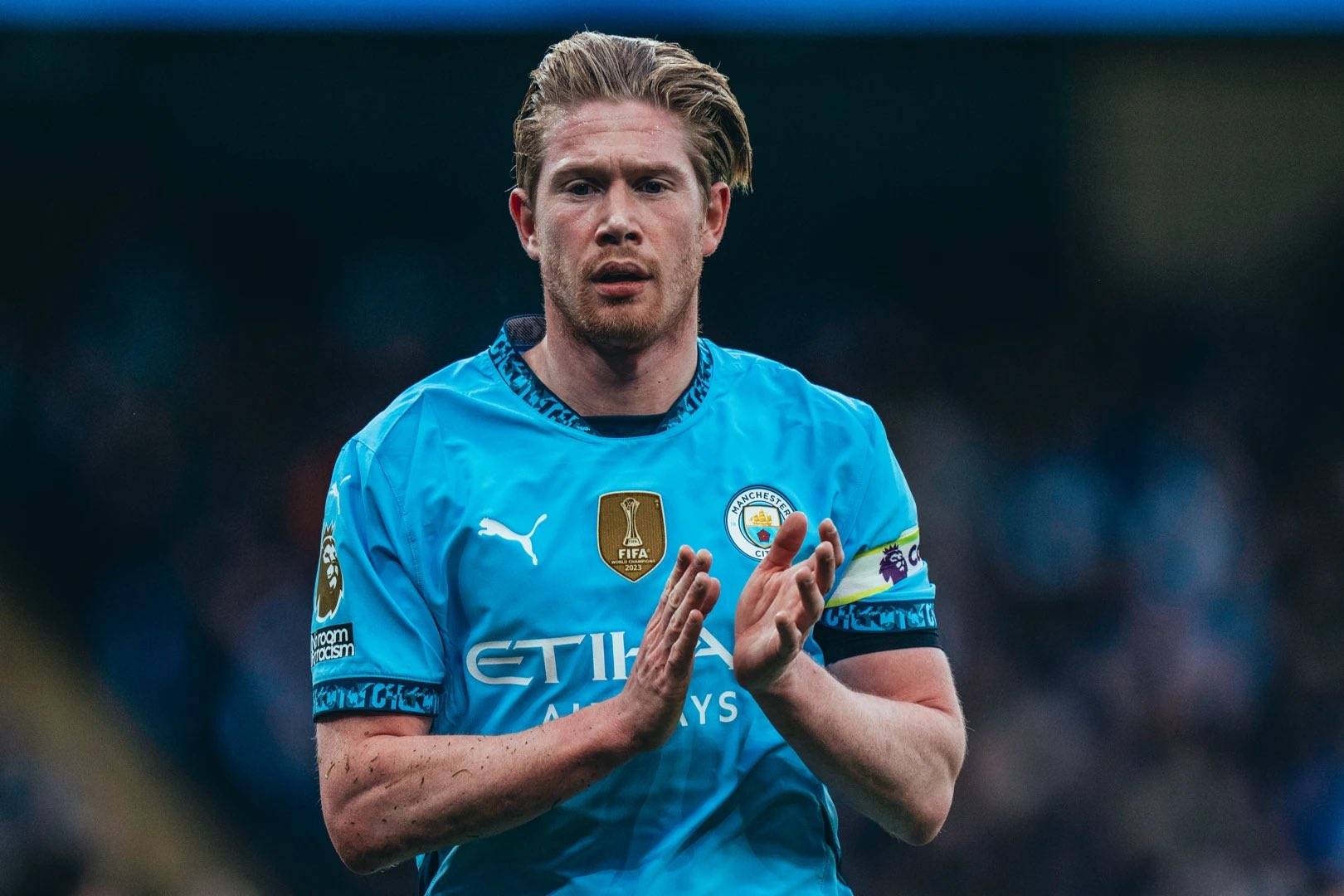 拉菲尼亚：我希望在巴萨退役；最大的奢侈是给家人买房子（拉菲尼亚：愿在巴萨挂靴，最奢侈的是为家人置房）