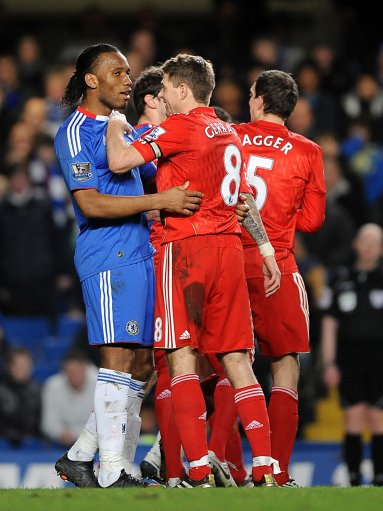 扑救成功率仅58%！多纳鲁马此项数据排在英超倒数第三（多纳鲁马扑救成功率仅58%，位列英超倒数第三）