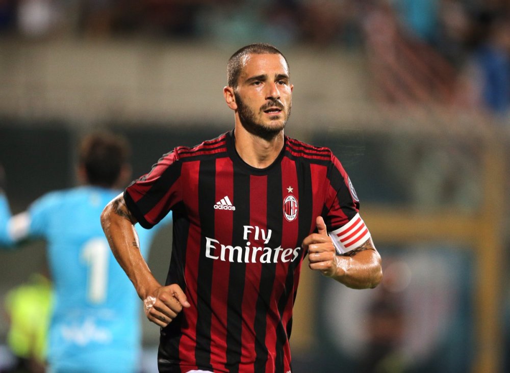 安东尼自贝蒂斯首秀以来禁区外进6球，五大联赛仅次于姆巴佩（安东尼自贝蒂斯首秀至今已轰6记禁区外进球，五大联赛仅逊姆巴佩）